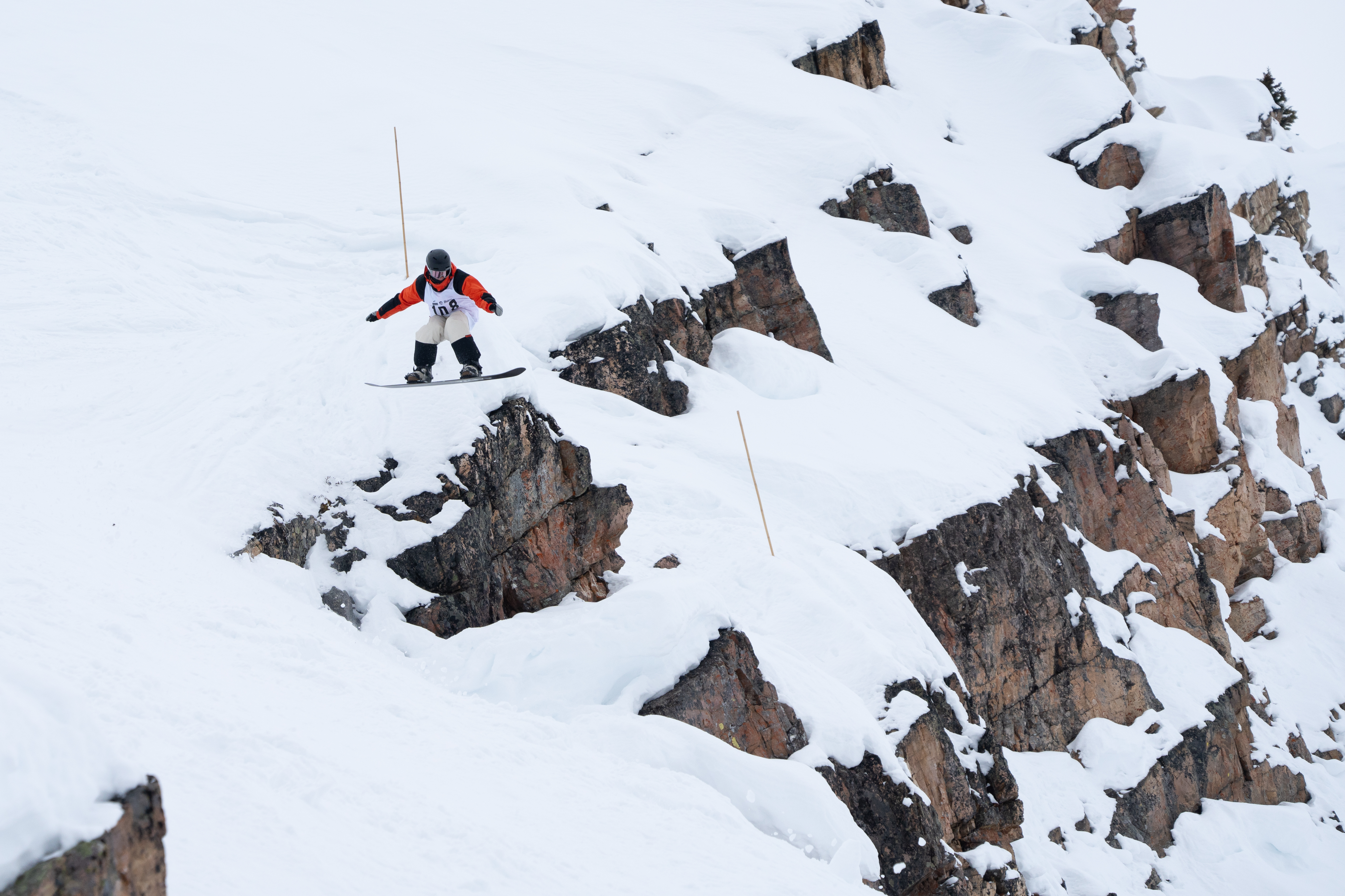 Kicking Horse Youth Freeride Snowboard Club (Ages 13 – 17)